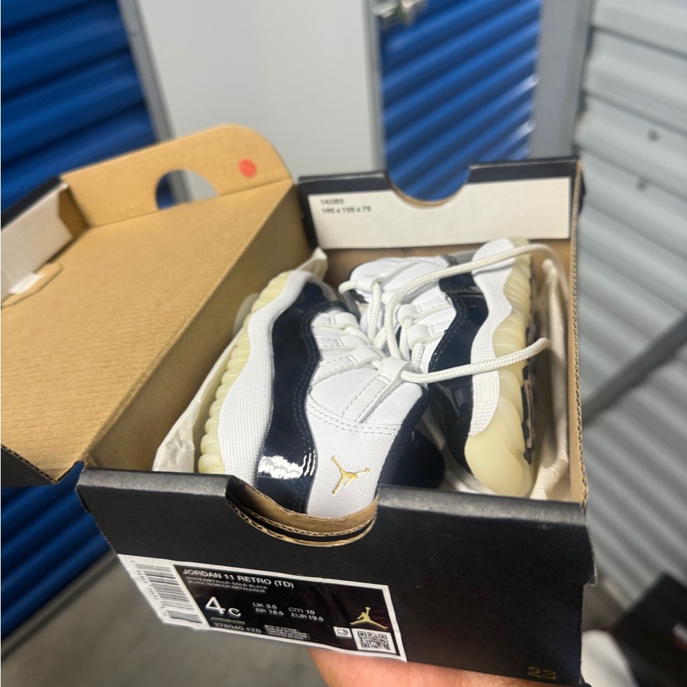 Toddler Jordan 11 OG “ Gratitude “